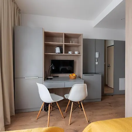 Aparthotel Break Wolska By Ina 3*
