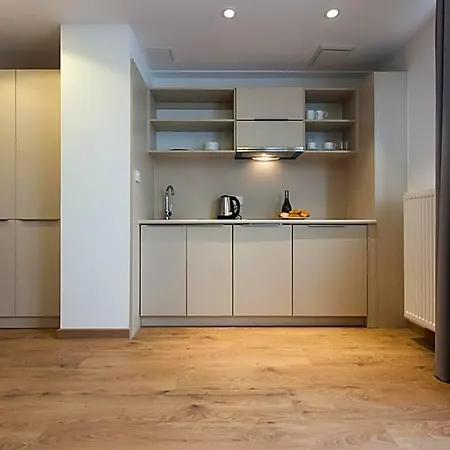 Aparthotel Break Wolska By Ina 3*