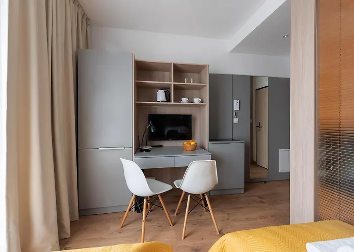 Hotel apartamentowy Break Wolska 3*